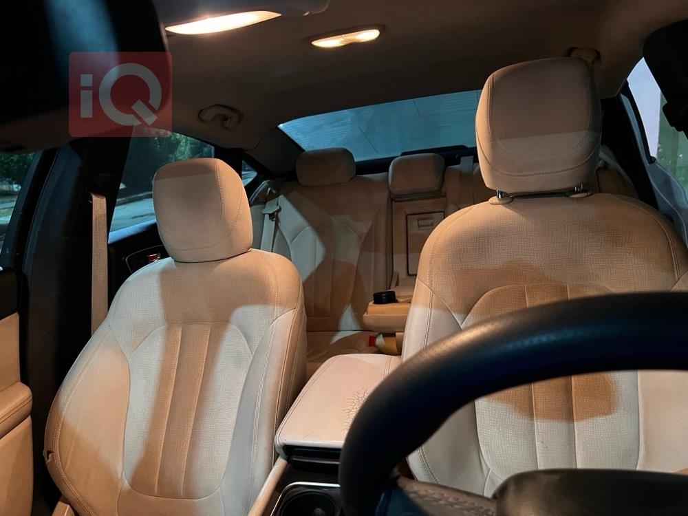 کرایسلەر 200